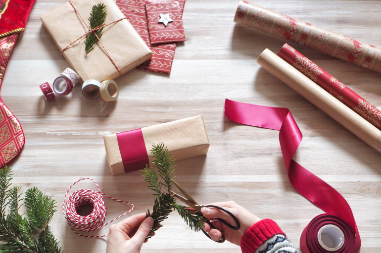 De jolis emballages cadeaux pour Noël - DIY