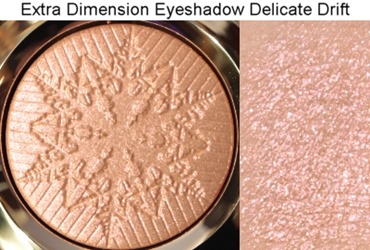 DelicateDriftExtraDimensionEyeshadowSnowBallMAC61