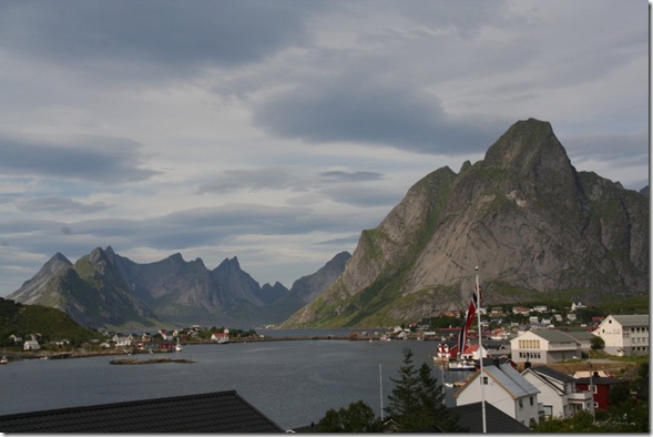 Reine i Lofoten (1140 x 760)