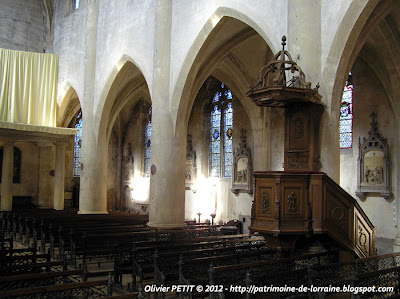 VEZELISE (54) - L'église Saint-Côme et  Saint-Damien (Intérieur)