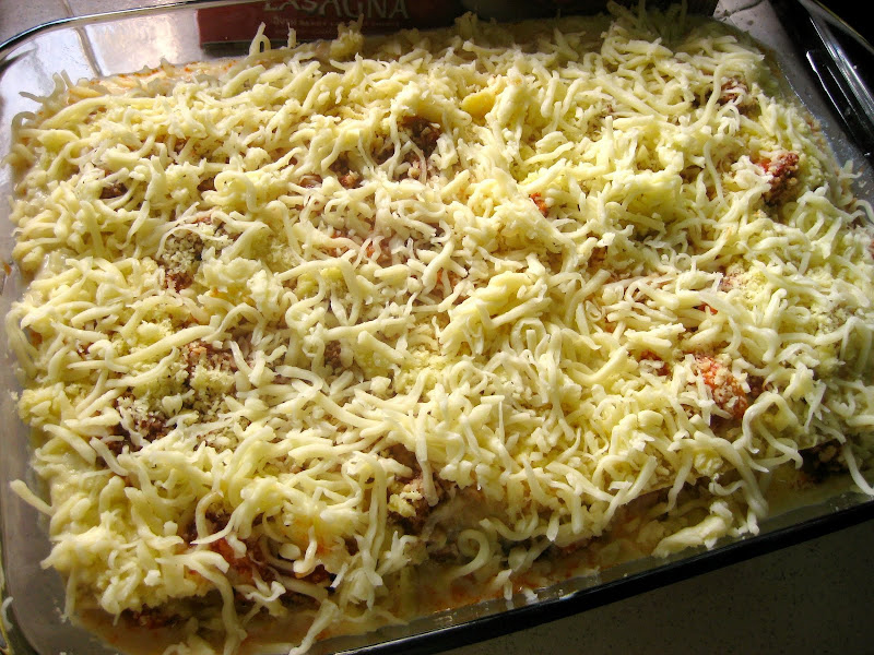 RESEPI NENNIE KHUZAIFAH: Lasagna daging o la la