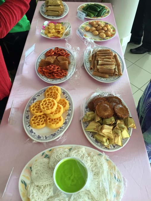 Welcome to Diana's blog!: Traditional food in Brunei