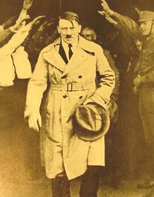 Adolf Hitler pernah bersembunyi di Indonesia...???