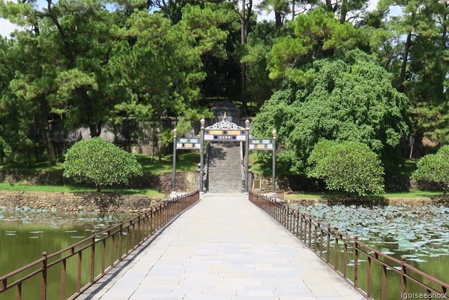 The emperor Ming Manh is supposedly buried in the hill beyond this  stone bridge.