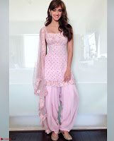 Fabulous Disha Patani Stunning Fashion Wardrobe promotes Baaghi 2 Full Instagram Set ~  Exclusive Gallery 035.jpg