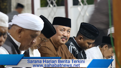 Bupati Pinrang Tarawih ke Tiga Bersama jamaah masjid Jami Nurul Huda Kelurahan Laleng Bata