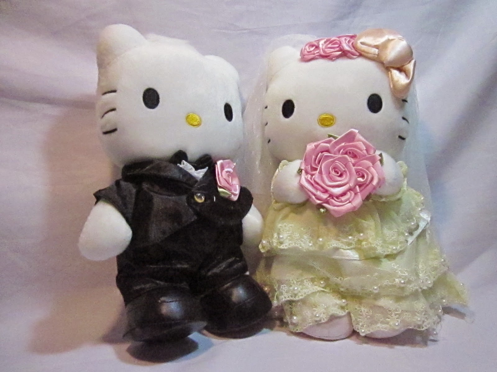 Koleksi Gambar Lucu Boneka Hello Kitty Berpasangan Terbaru Untuk Anak