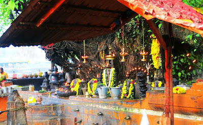 Oachira Parabrahma Temple Kollam