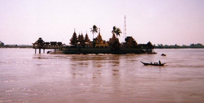 myanmar_bago_island_temple