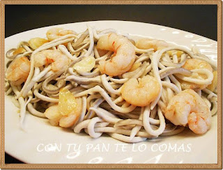 Gulas con gambas