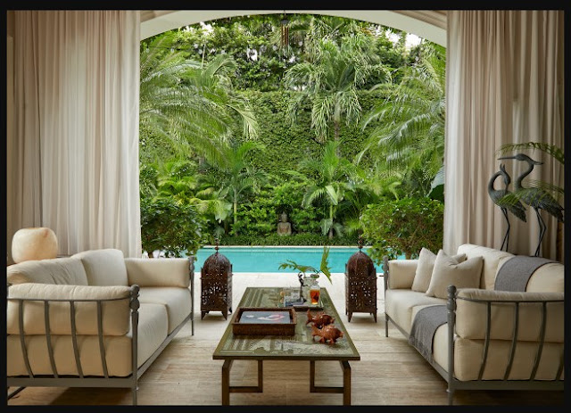 Pool Lounge Design Ideas with Curtain and Pool Lounge Chairs