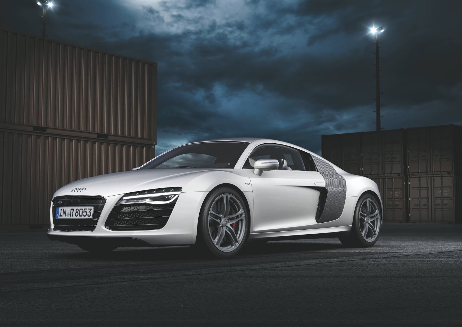 Audi R8 V10 Coupe 2013 | Hottest Car Wallpapers | Bestgarage