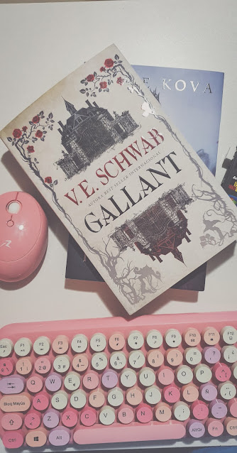 Reseña - Gallant (V. E. Schwab)