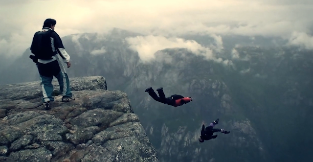 extreme-sport-basejump