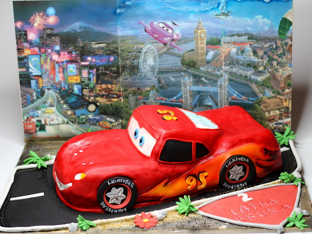 Lightning McQueen Birthday Cake in London