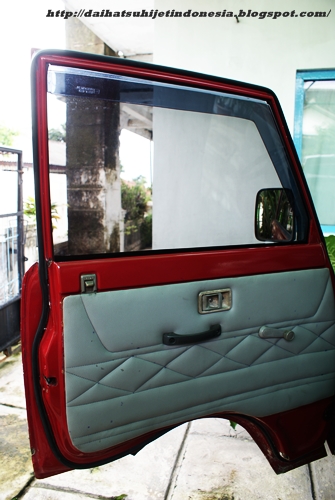 Daihatsu Hijet Stel Pintu  Mobil  mengatasi permasalahan 