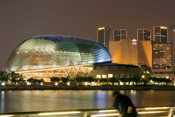 Trung tâm nghệ thuật phức hợp Esplanade - Địa điểm đáng đến khi tới Singapore