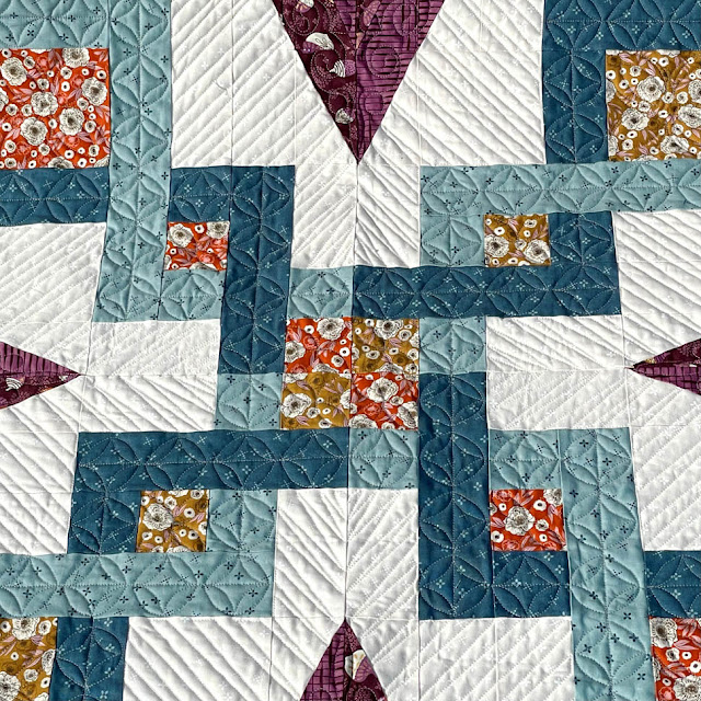 Mansu Quilt Pattern by Thistle Thicket Studio. www.thistlethicketstudio.com