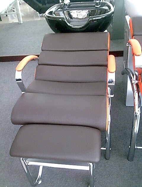 Pusat Salon high-Quality: Kursi Keramas