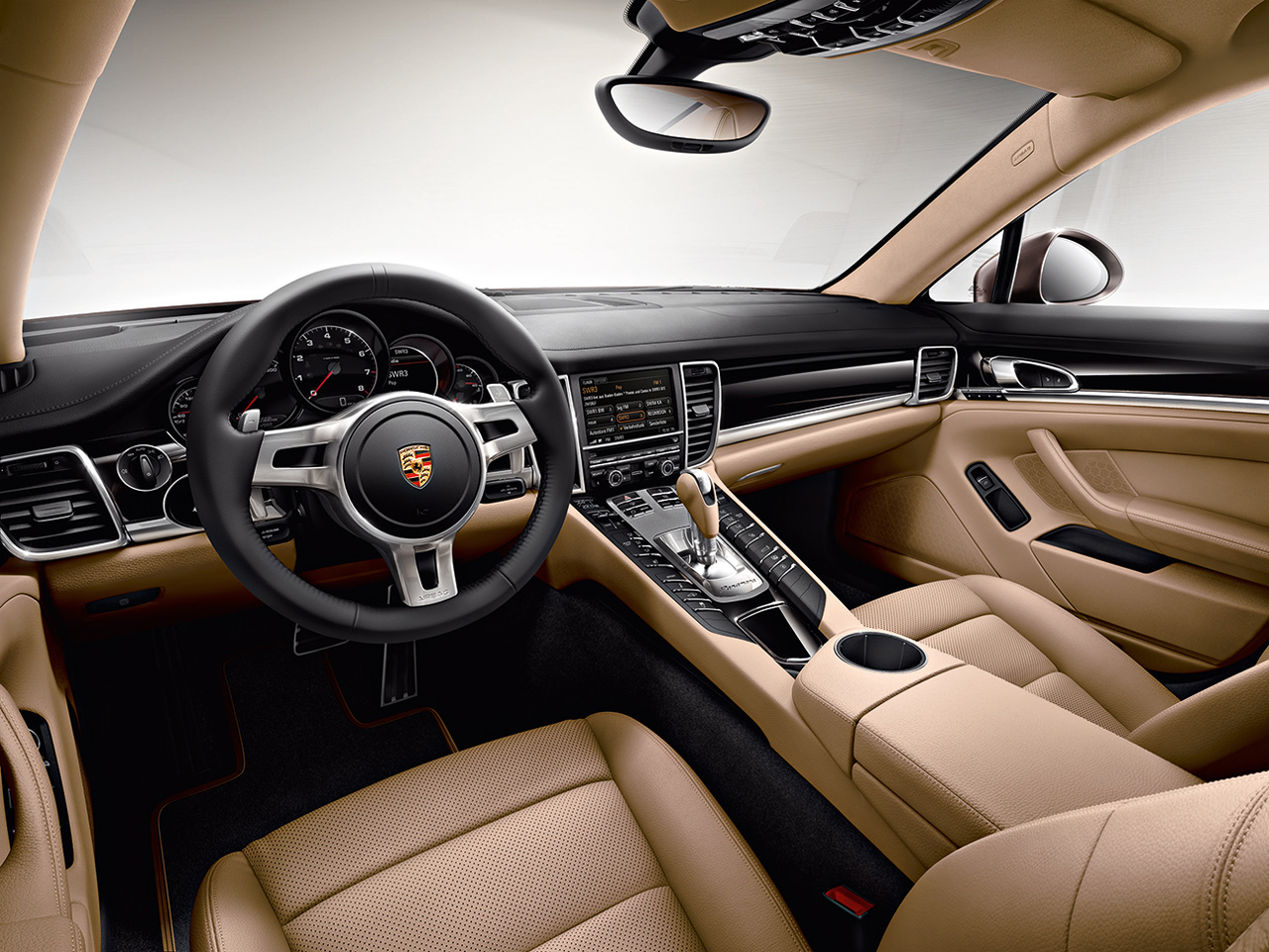 Porsche Panamera Platinum Edition 2013 interior