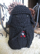 DarthPookie looks a little like a black dog. I wish I had made ribbing for . (darthpookie )