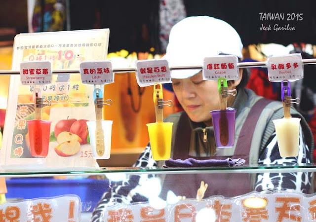 Raohe night market popsicle