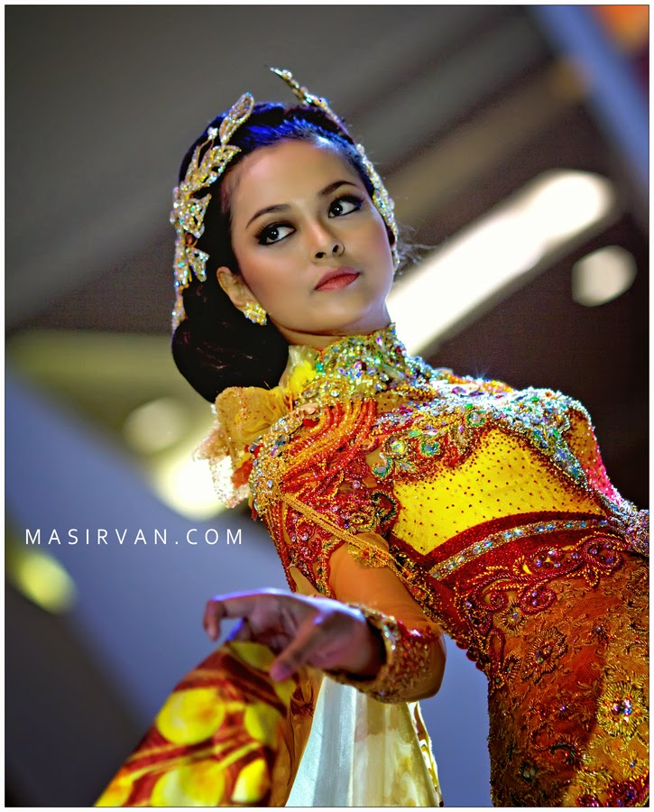  Yellow  Kebaya  Modern  Sensation International Kebaya  