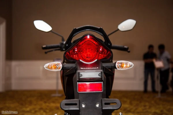 Suzuki Raider R150 dengan Lampu Sein Terpisah