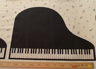 http://www.motifpersonnel.com/marques/echino-kokka-et-yuwa/tissu-piano-60x110-cm.html