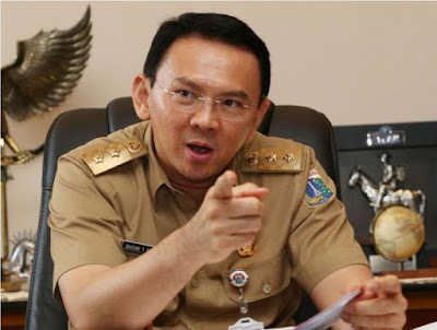 Ahok Tuduh Warga Penyebab Banjir di Kemang