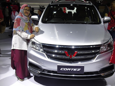 Mobil Cortez di IIMS 2018 Jiexpo Kemayoran