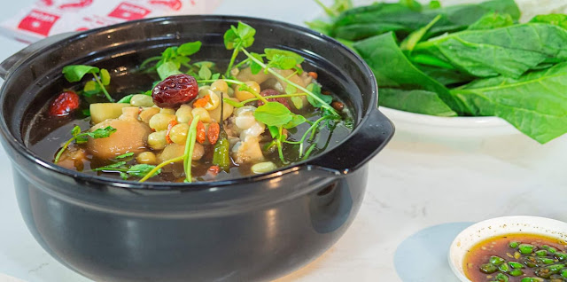Lẩu Giò Heo Ớt Xiêm Xanh - công thức nấu ăn từ Ryan Phạm