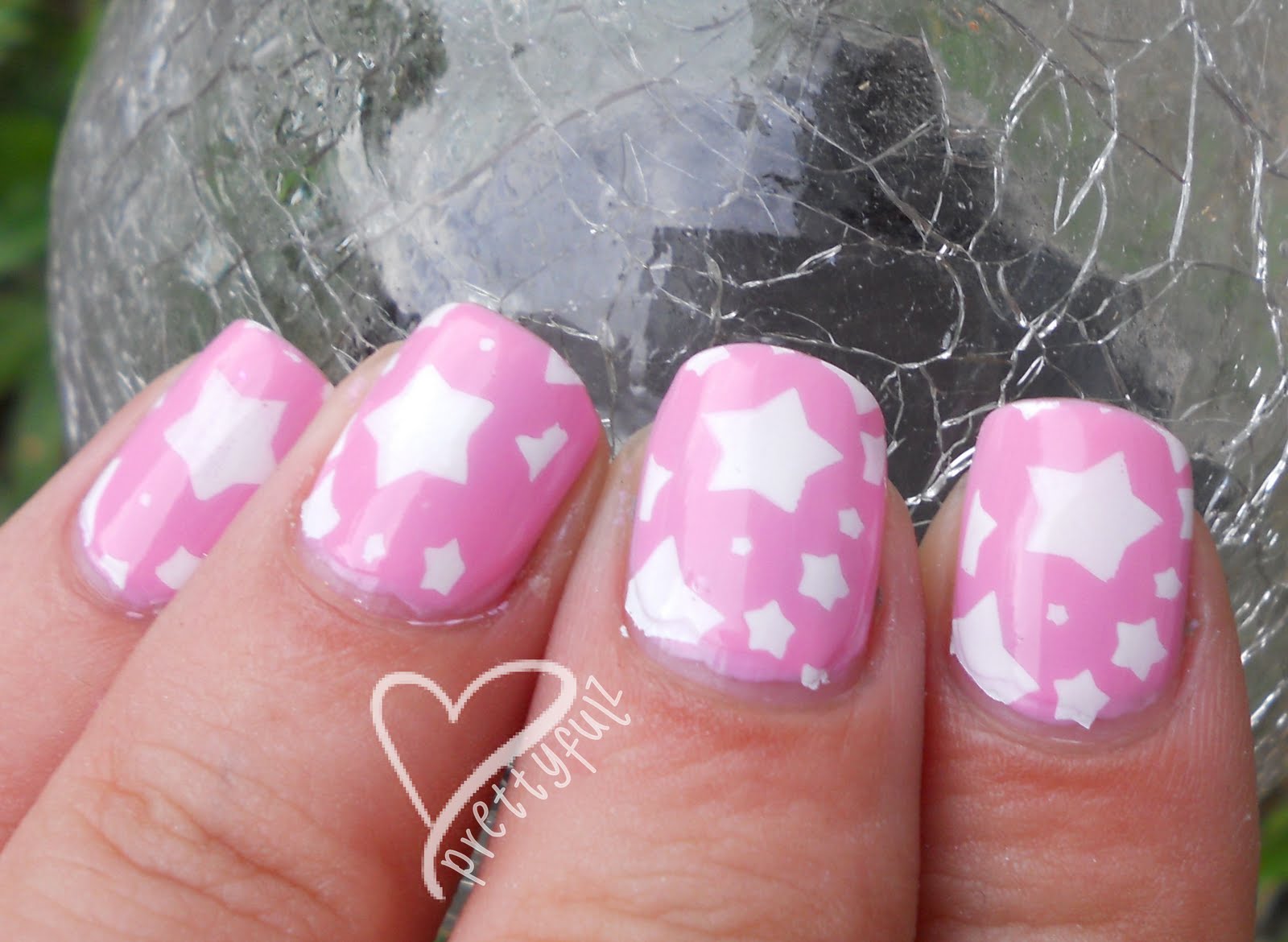 Super Cute Pink & White Star Nail Art Design for short nails!
