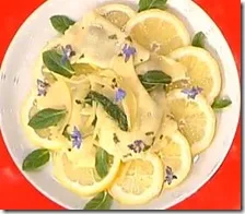 Triangoli ripieni di robiola e borragine