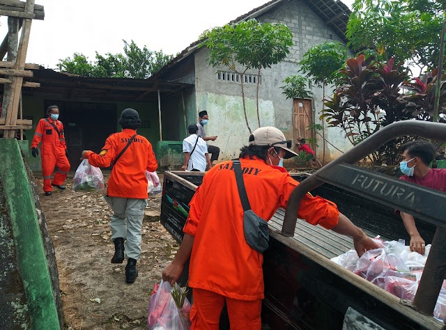 SAR DIY Gunungkidul Terus Bergerak Menyalurkan Bantuan Untuk Warga Dadapayu Yang Isoma