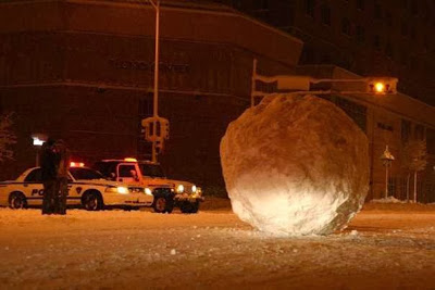 giant-snowball-in-madison