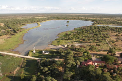 http://www.namibiareservations.com/otjiwa_lodge.html