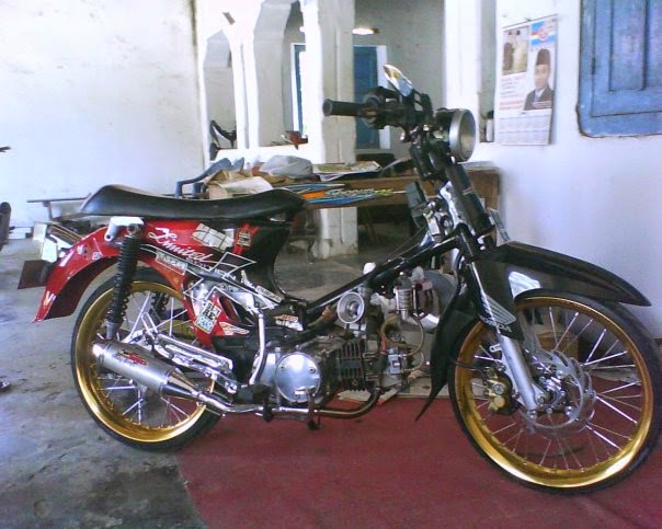 modifikasi motor honda c70 hitam