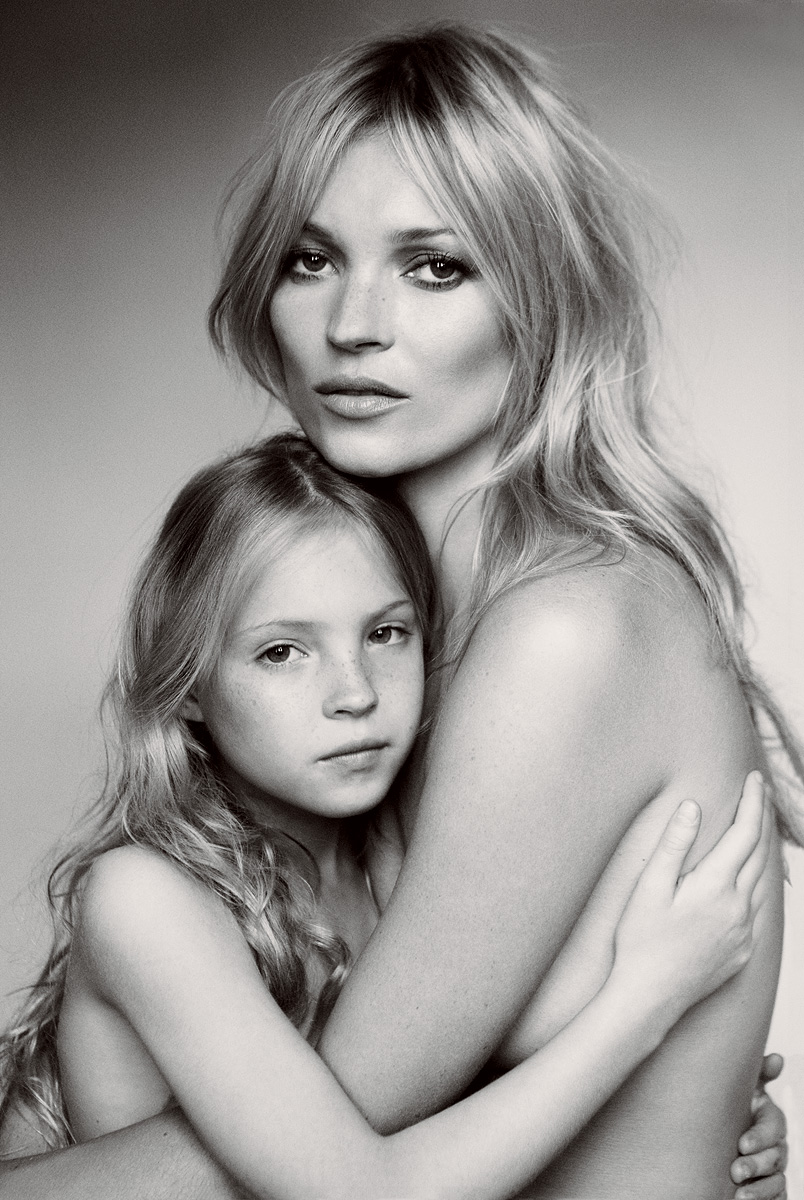 Kate Moss Dominates the September Issue of Vogue US
