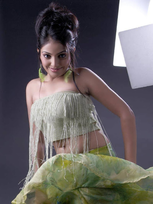 mythili actress pics