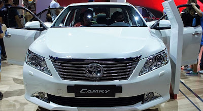 Hot! Toyota Camry Extremo Took to The Streets!