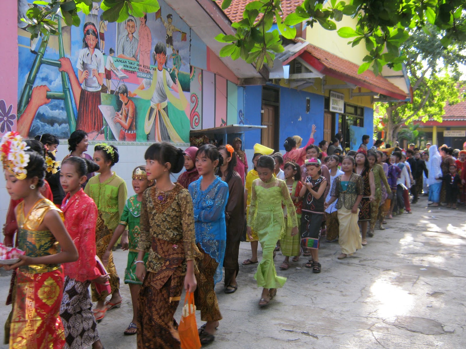 SDN DUPAK V KARNAVAL  KARTINI 2013