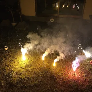 花火　夏の終わり　庭　飲み会