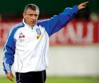 greece team head coach fernando santos