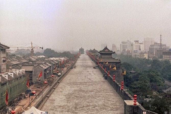 Walking along the ancient City wall in Xi'an, China