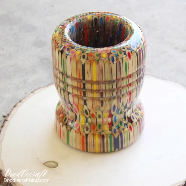 Make your own colored pencil vase with 216 colored pencils, easycast resin and a lathe for wood turning.