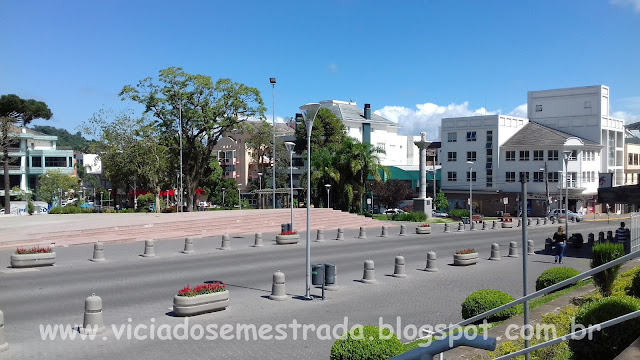 Praça da Bandeira, Flores da Cunha, Serra Gaúcha