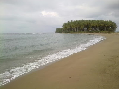 PANTAI SUNGAI PAMPAN