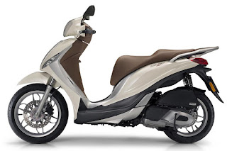 Piaggio Medley (2016) Side