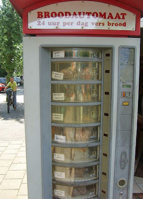 Bizarre Vending Machines  Seen On www.coolpicturegallery.us